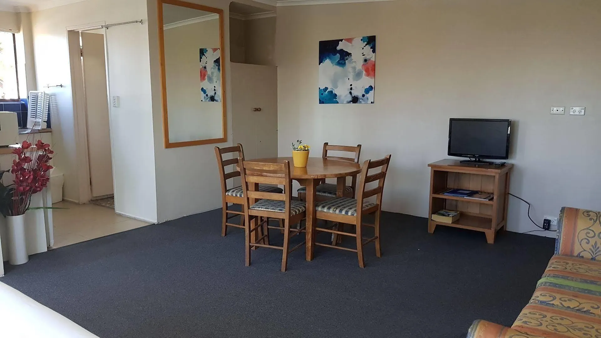 Montego Mermaid Motel 3*