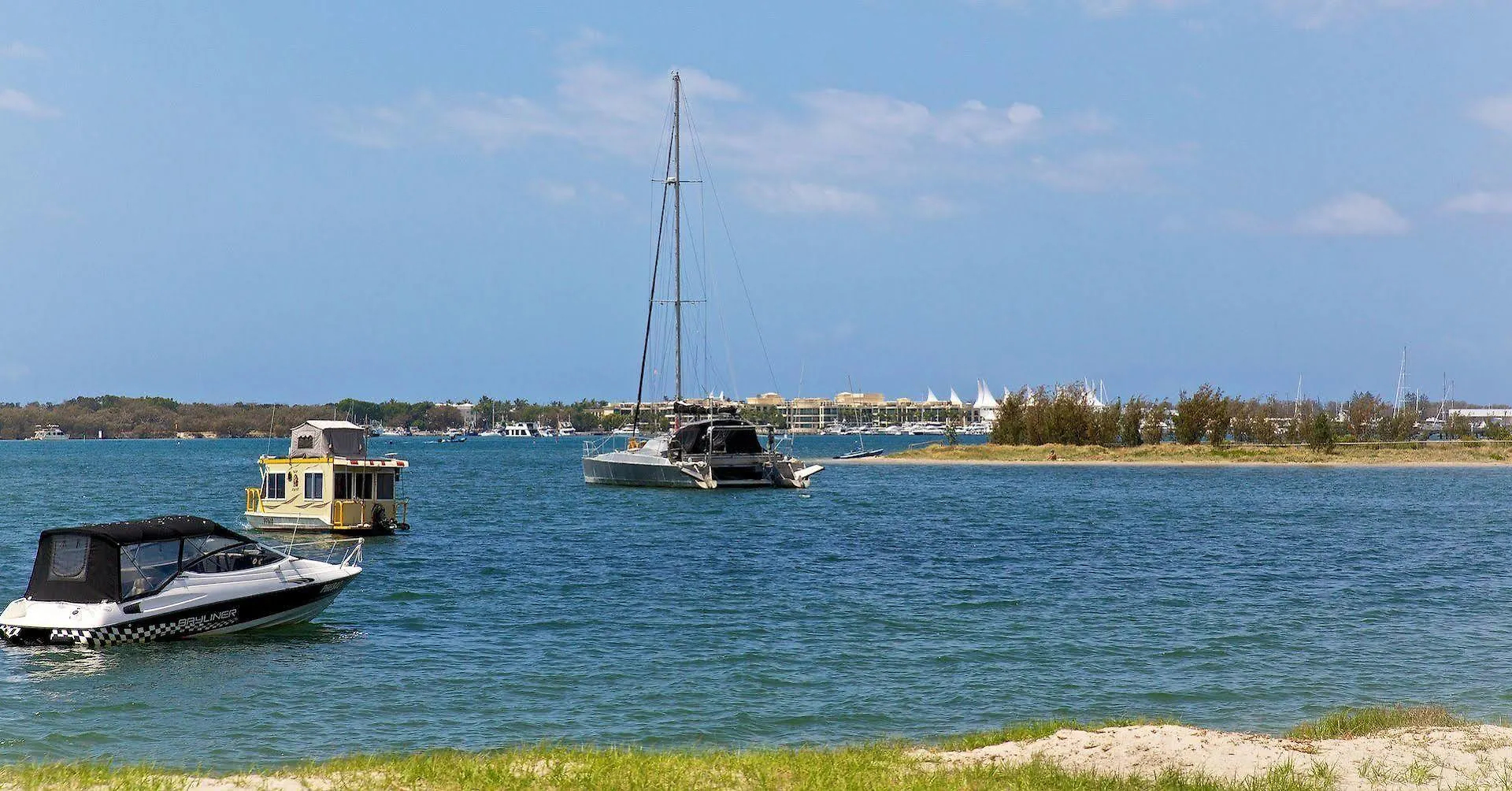 Harbour Side Aparthotel 3*