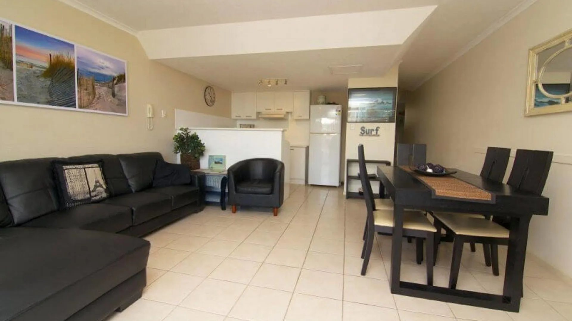 Aparthotel Crystal Beachfront 3*