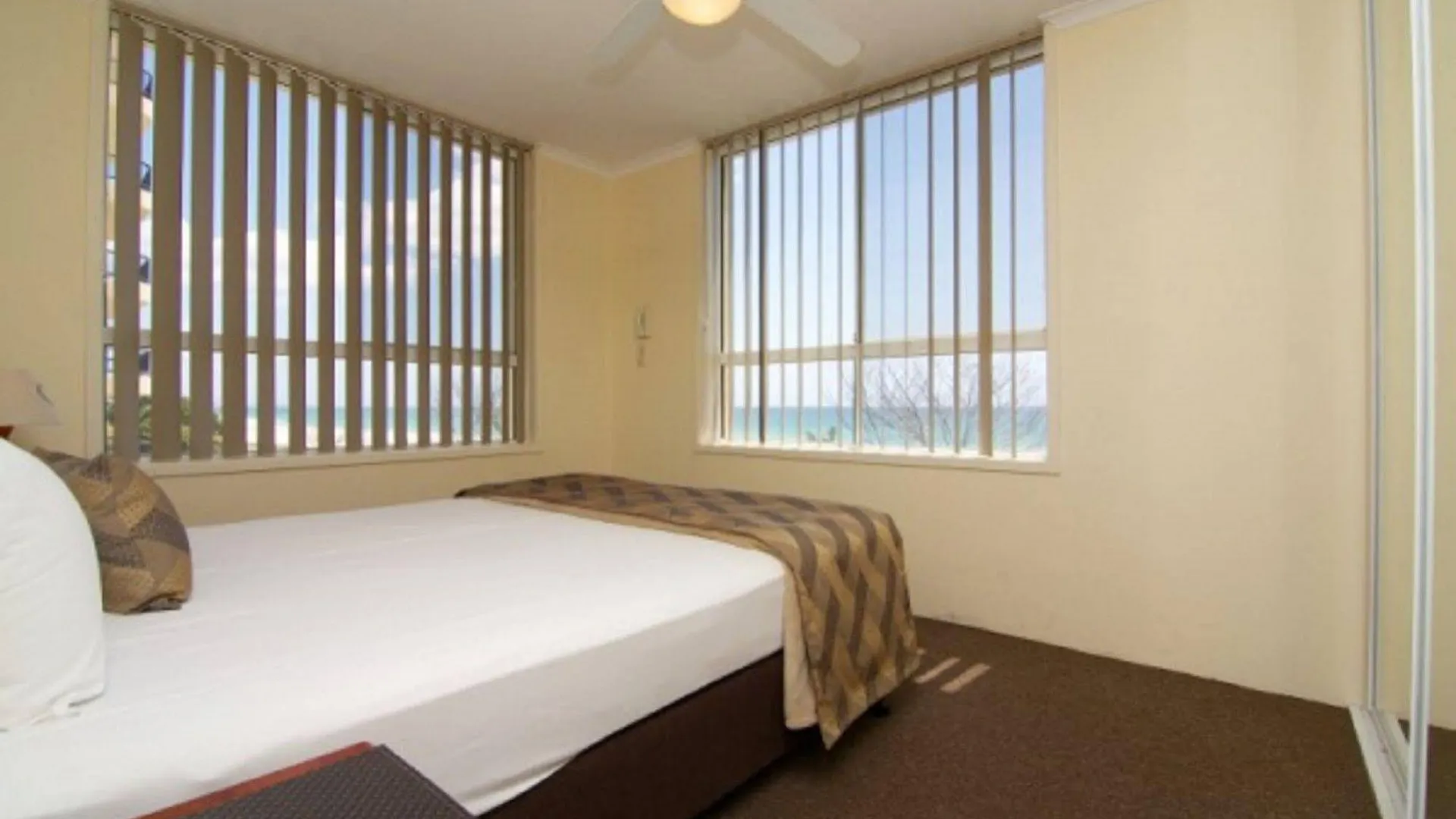 Crystal Beachfront Gold Coast