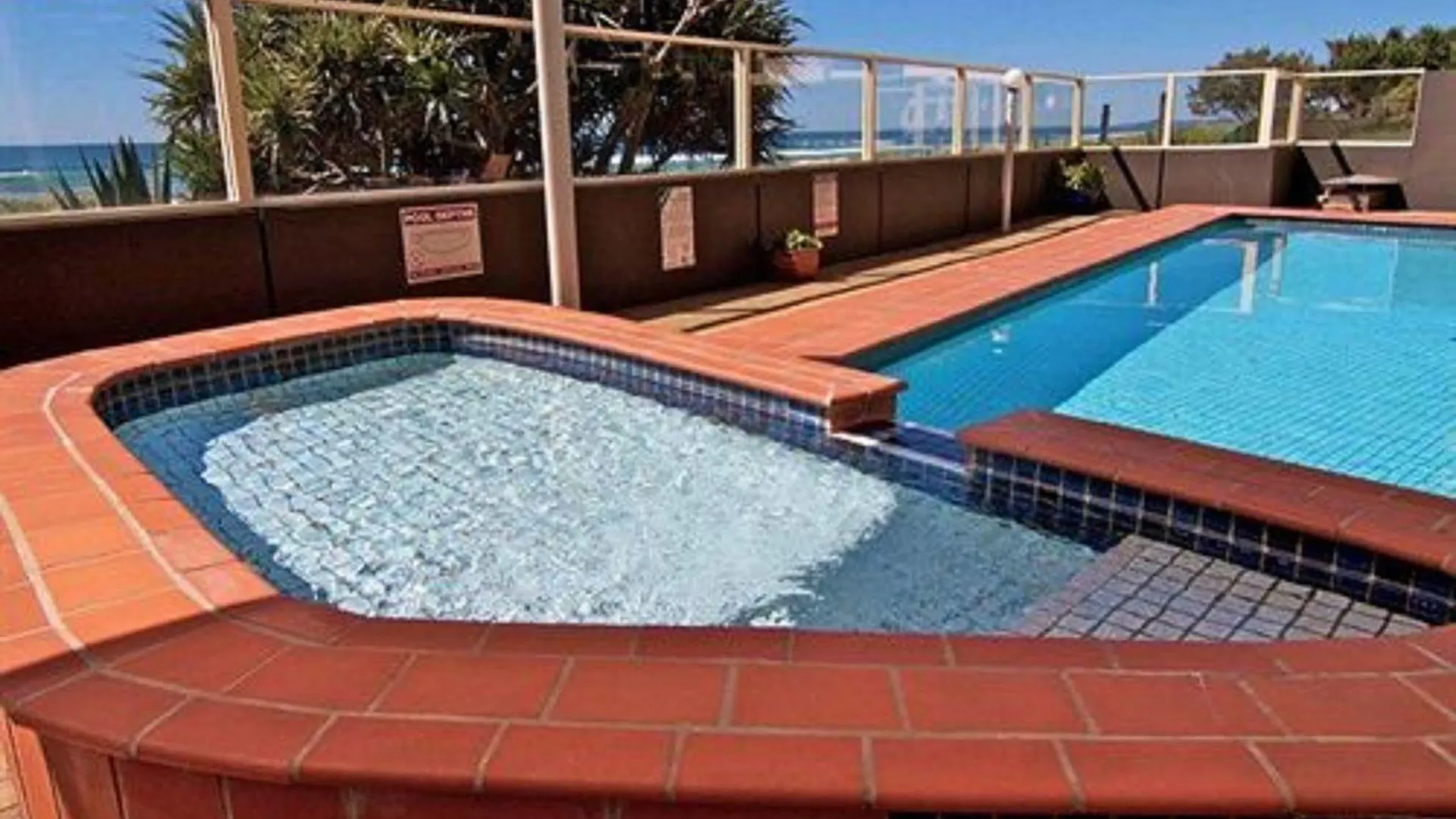 President - Absolute Beachfront Aparthotel Gold Coast
