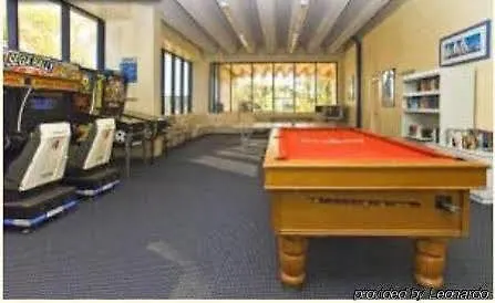 Centrepoint Apart-hotel Gold Coast