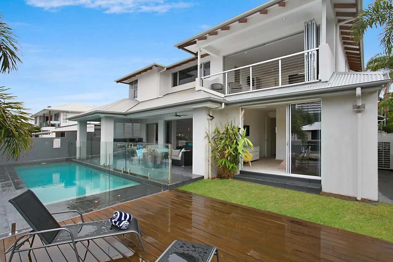 The Lotus * Gold Coast