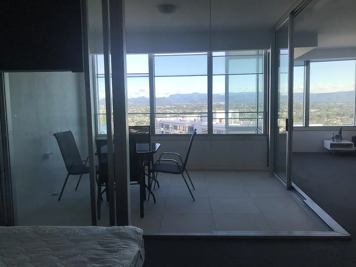 Apartment Private At Surfers Paradise Gold Coast