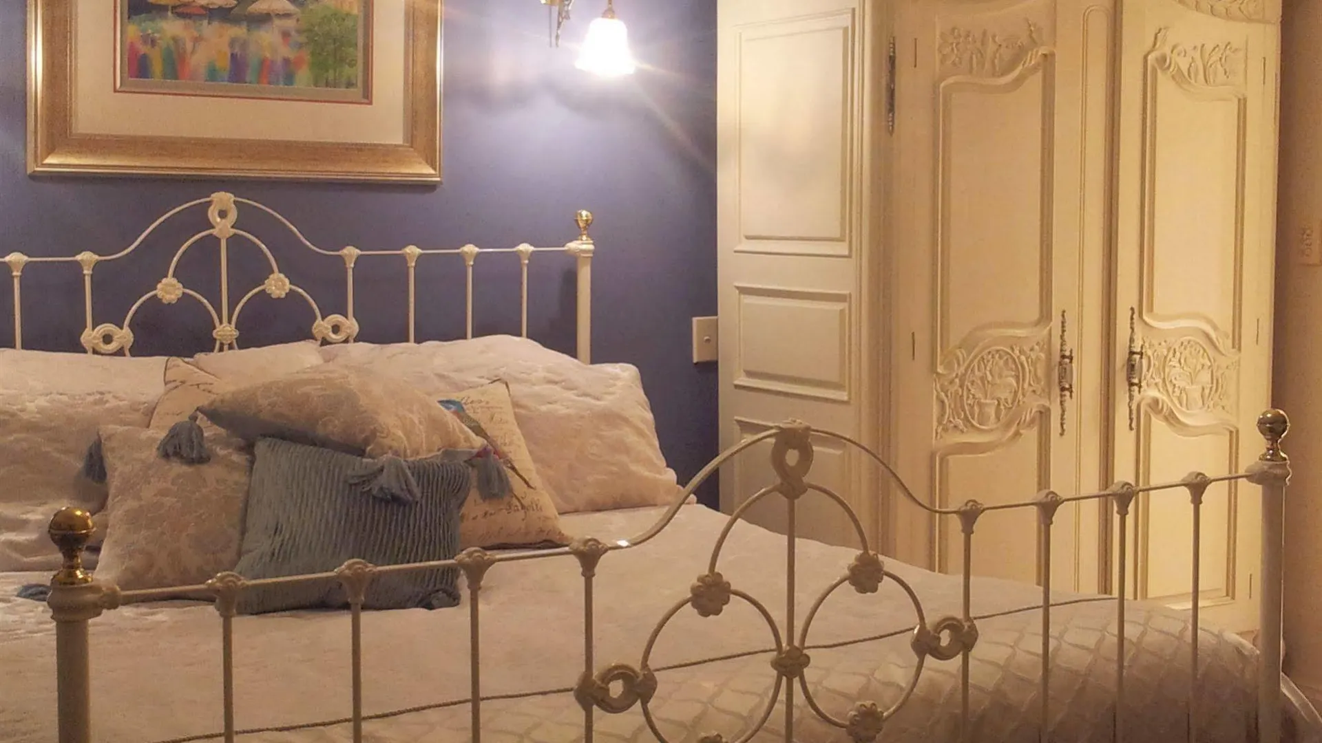 Mt Tamborine Bed & Breakfast