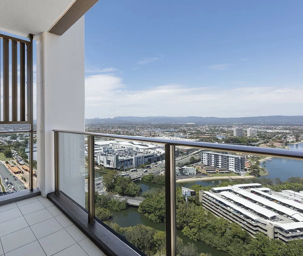 Avani Broadbeach Residences Aparthotel Gold Coast