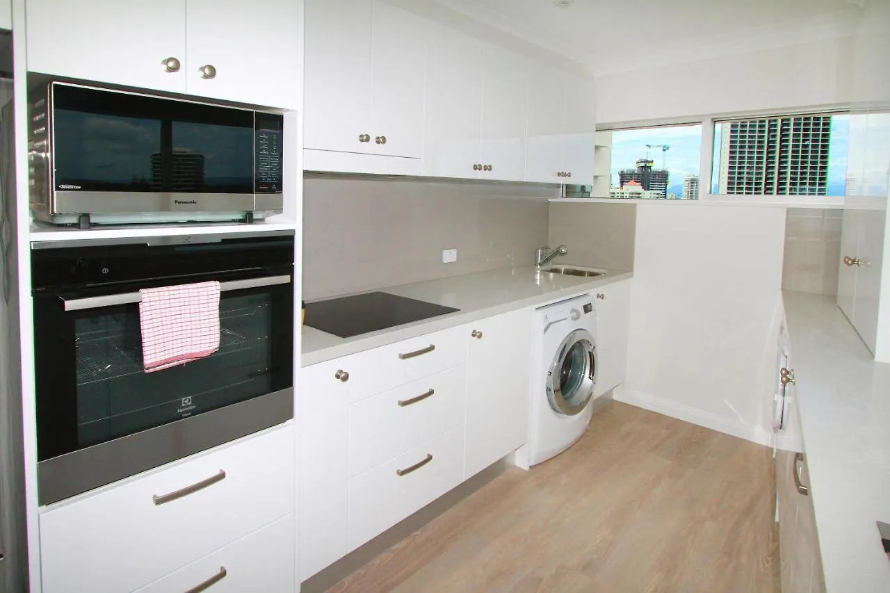 Aparthotel Narrowneck Court 4*