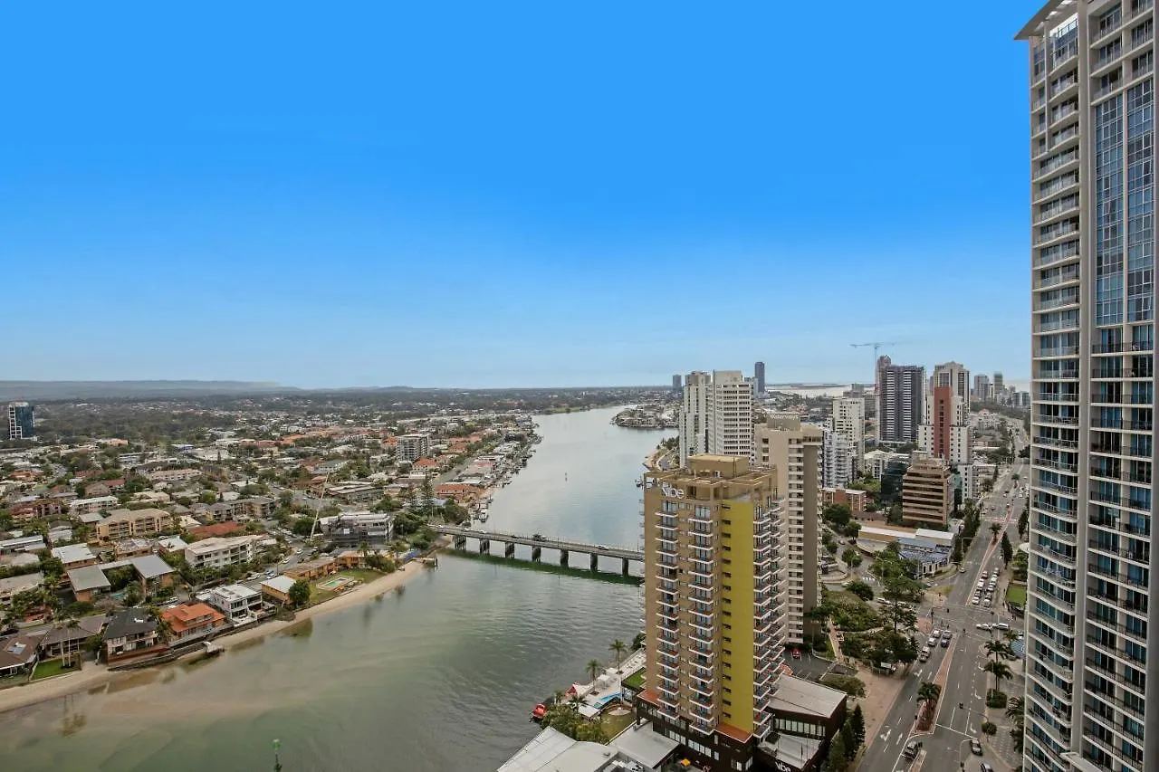 Circle On Cavill, And Sub Penthouses - We Accommodate * Gold Coast