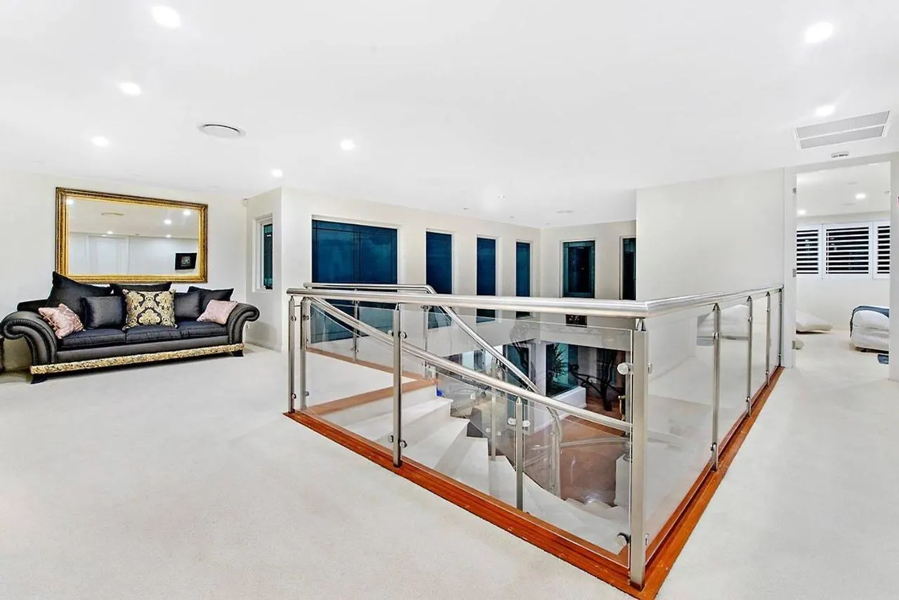5 Million Dollar Surfers Paradise Dream Mansion Holiday home