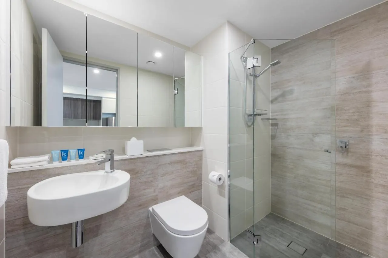 Meriton Southport Hotel