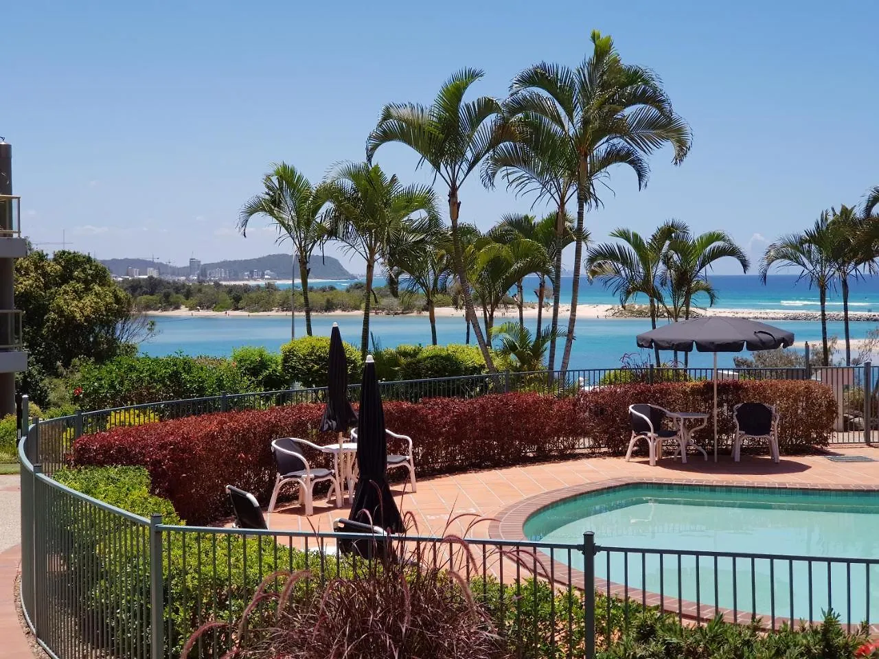 Little Cove Currumbin 4* Gold Coast