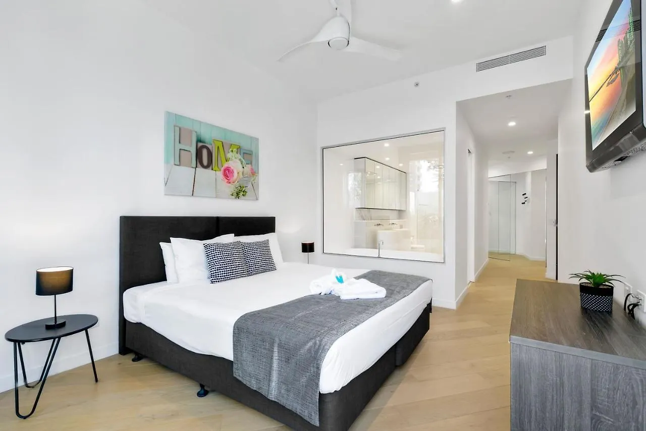 Oracle, 2 & 3 Bedroom - We Accommodate