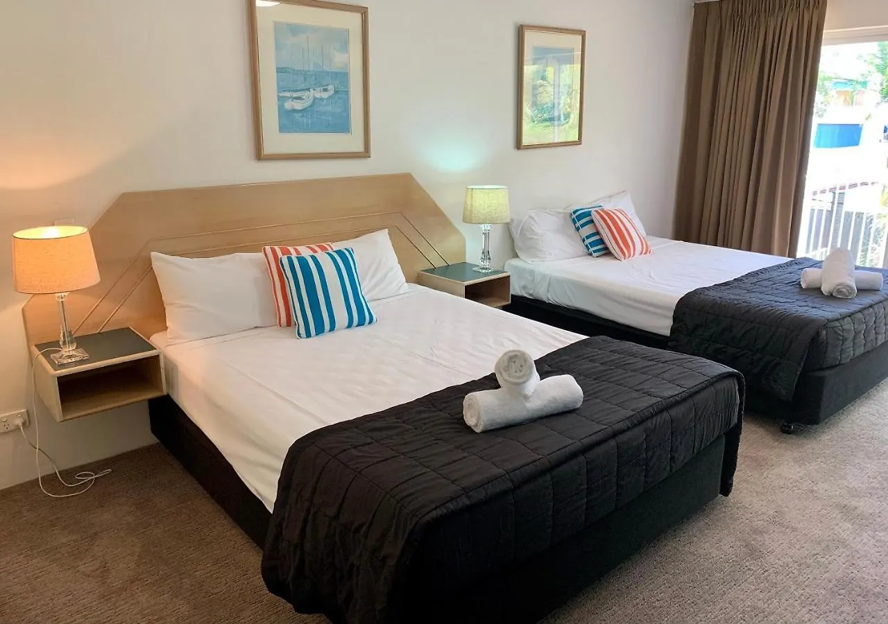Outrigger Burleigh 3* Gold Coast