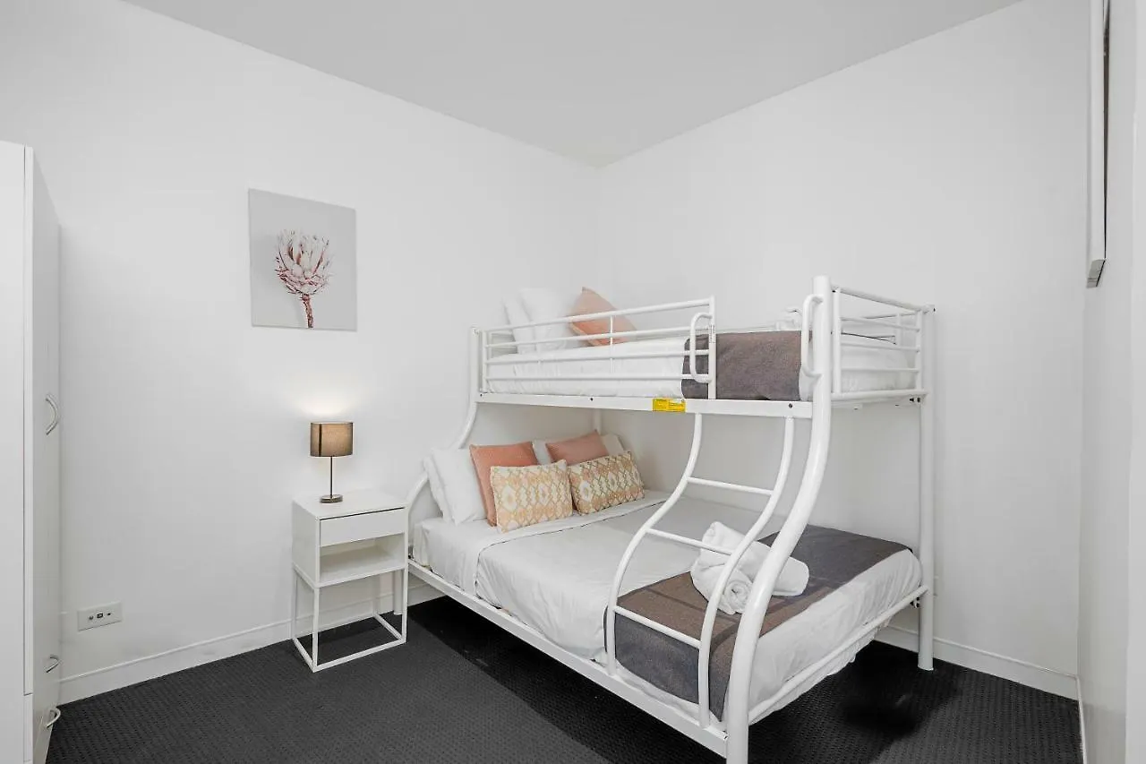 Oracle, 2 & 3 Bedroom - We Accommodate Appartamento