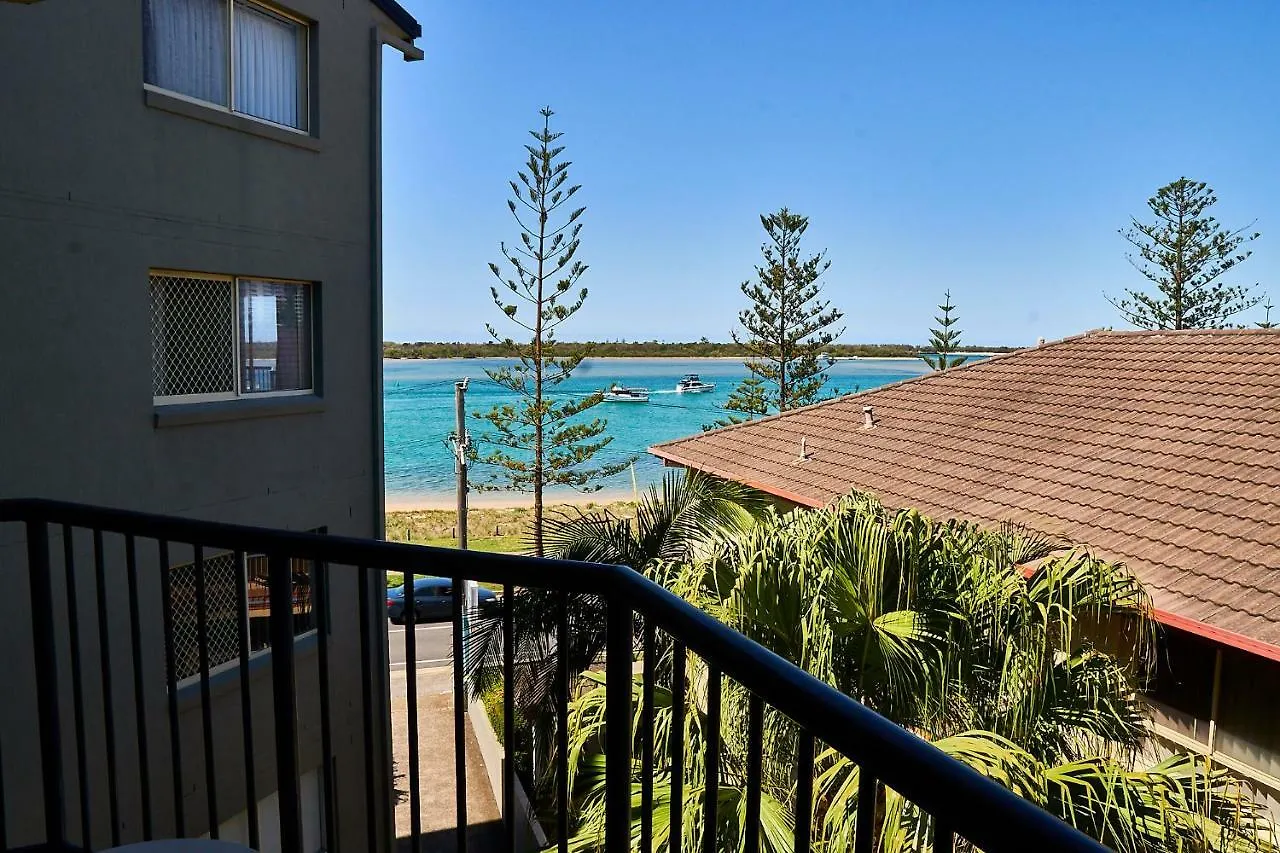 Bayview Apart-hotel 3*