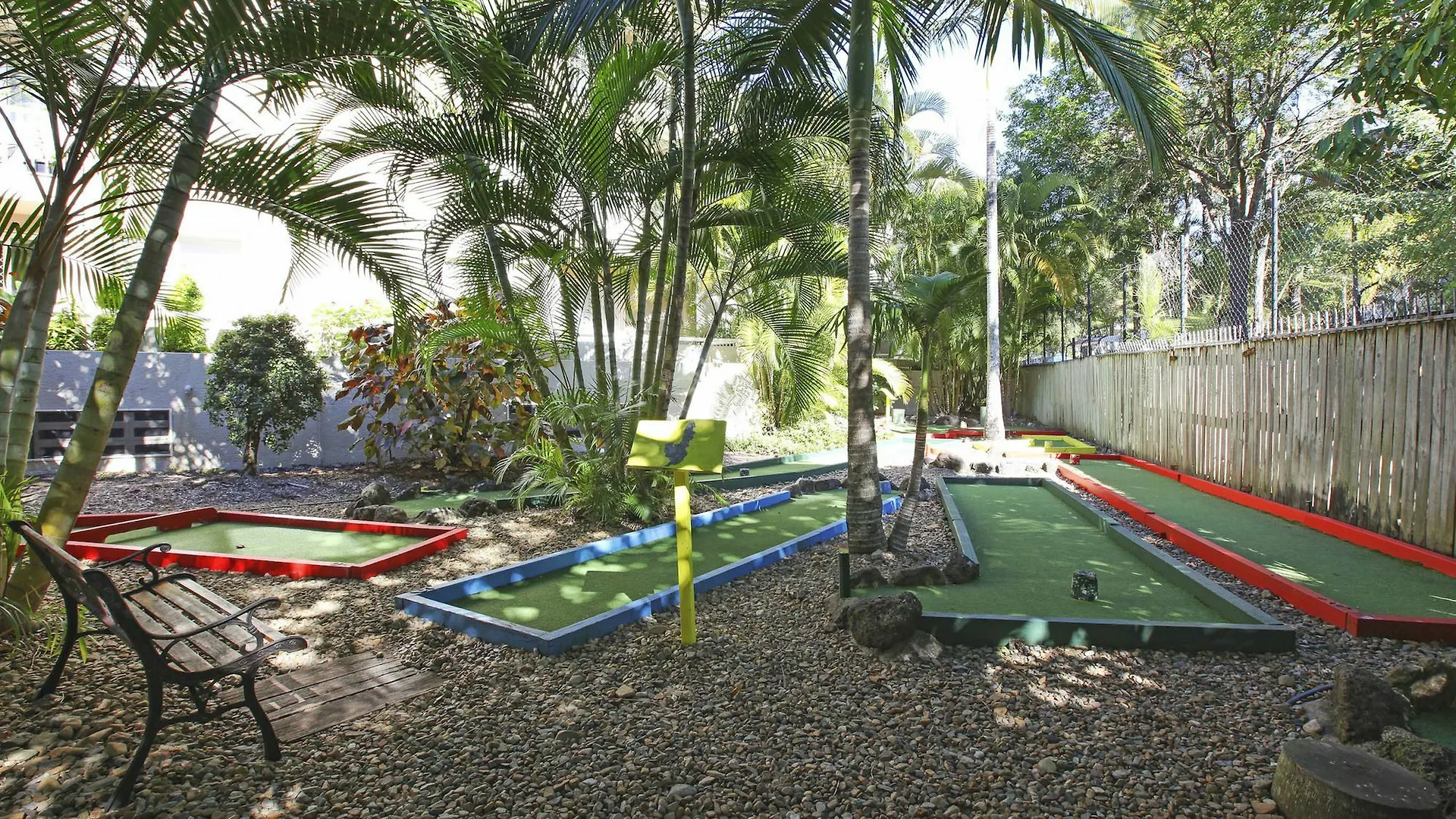 Mari Court Gold Coast