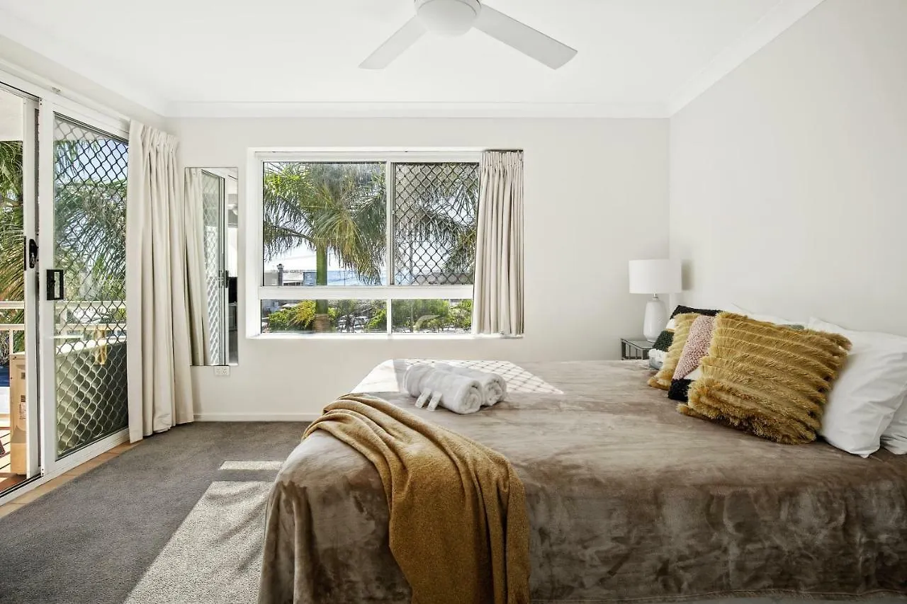 Lägenhetshotell Kirra Palms