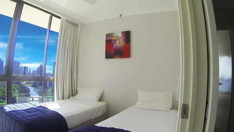 Capricorn One Beachside - Official Guldkusten