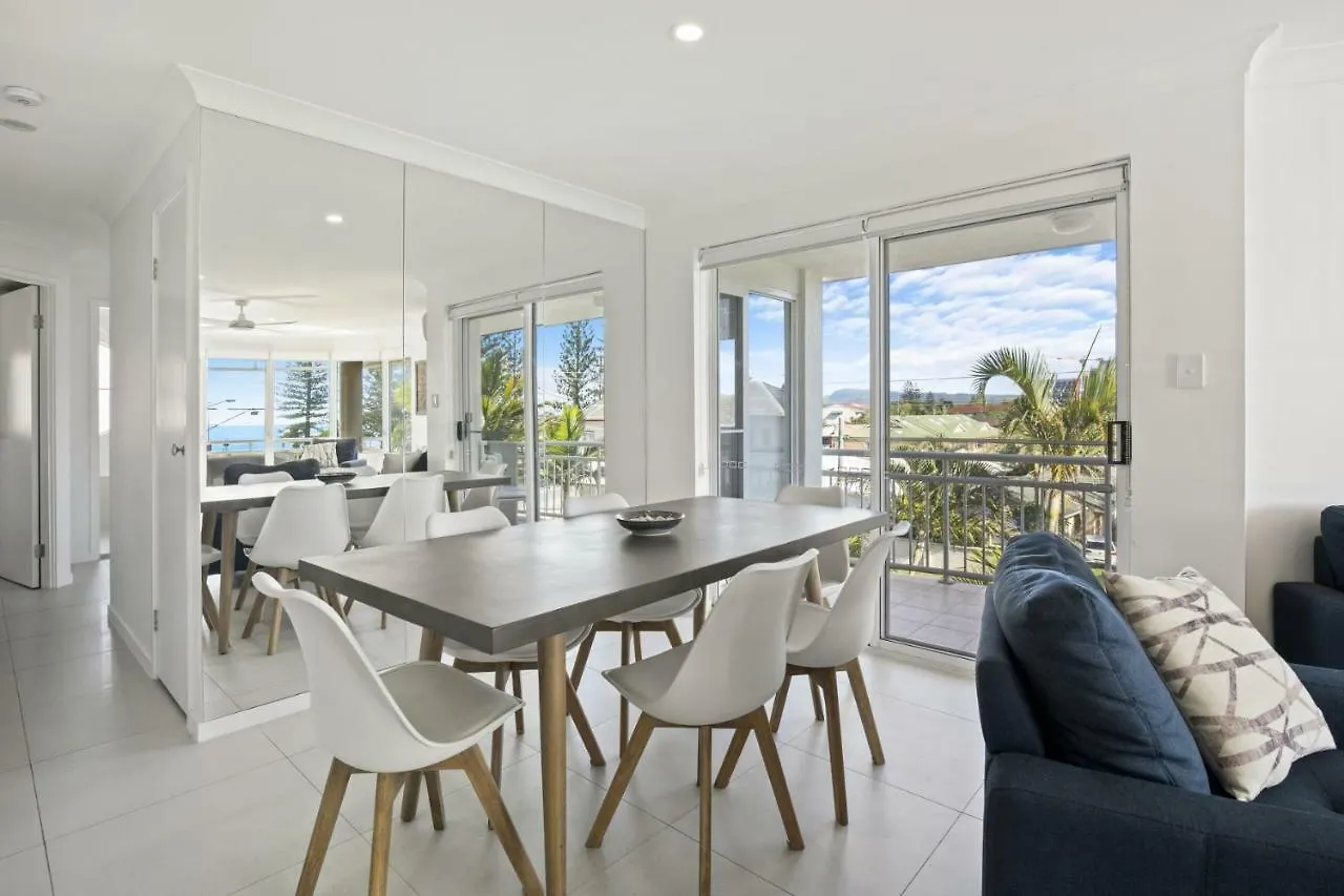 Kirra Palms Lägenhetshotell Guldkusten