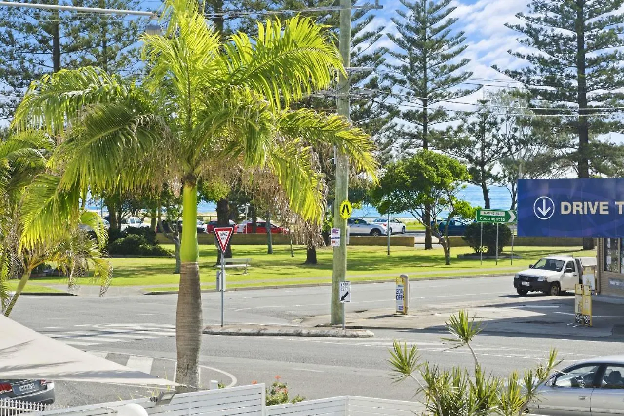 Kirra Palms Lägenhetshotell