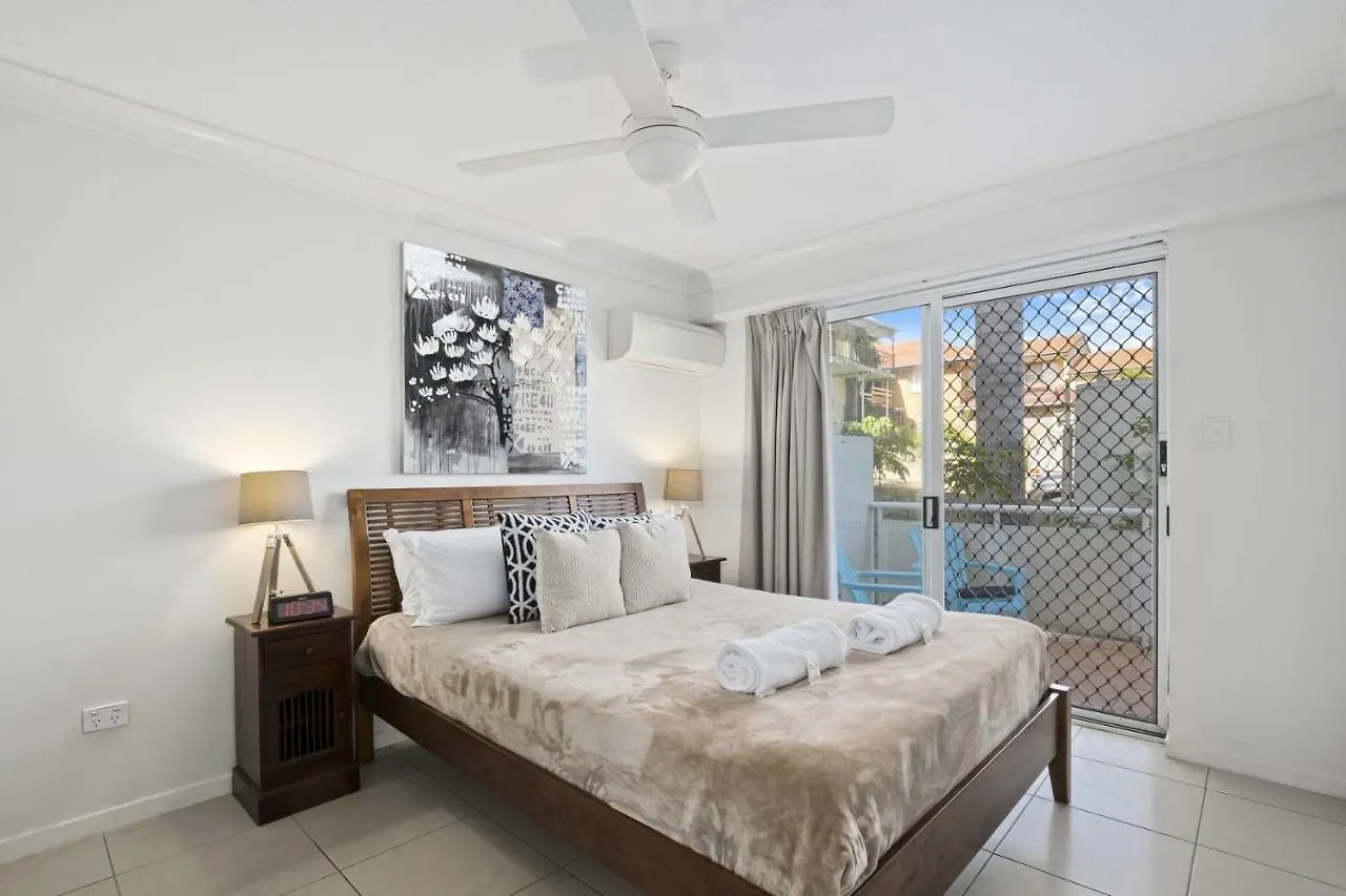 Kirra Palms 3* Guldkusten