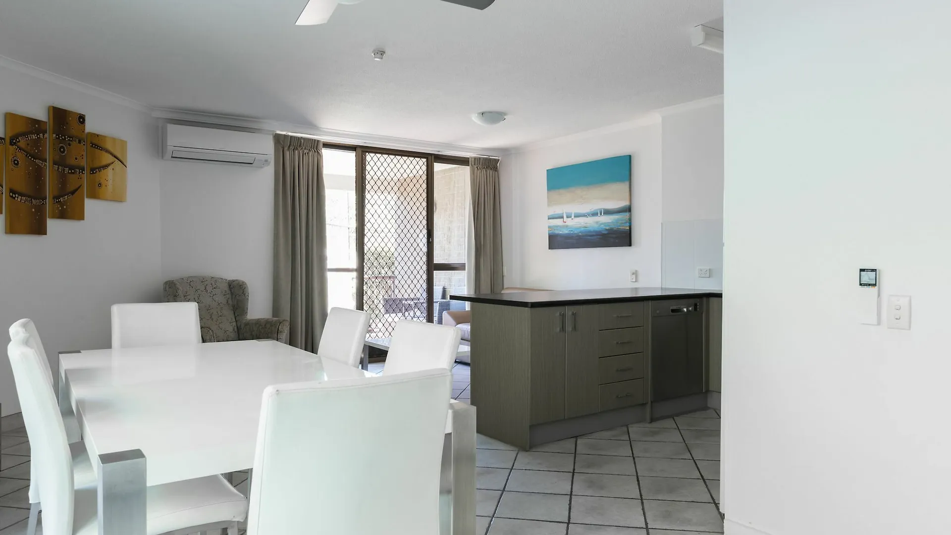 Palmerston Tower On Southport Broadwater Resort 3*