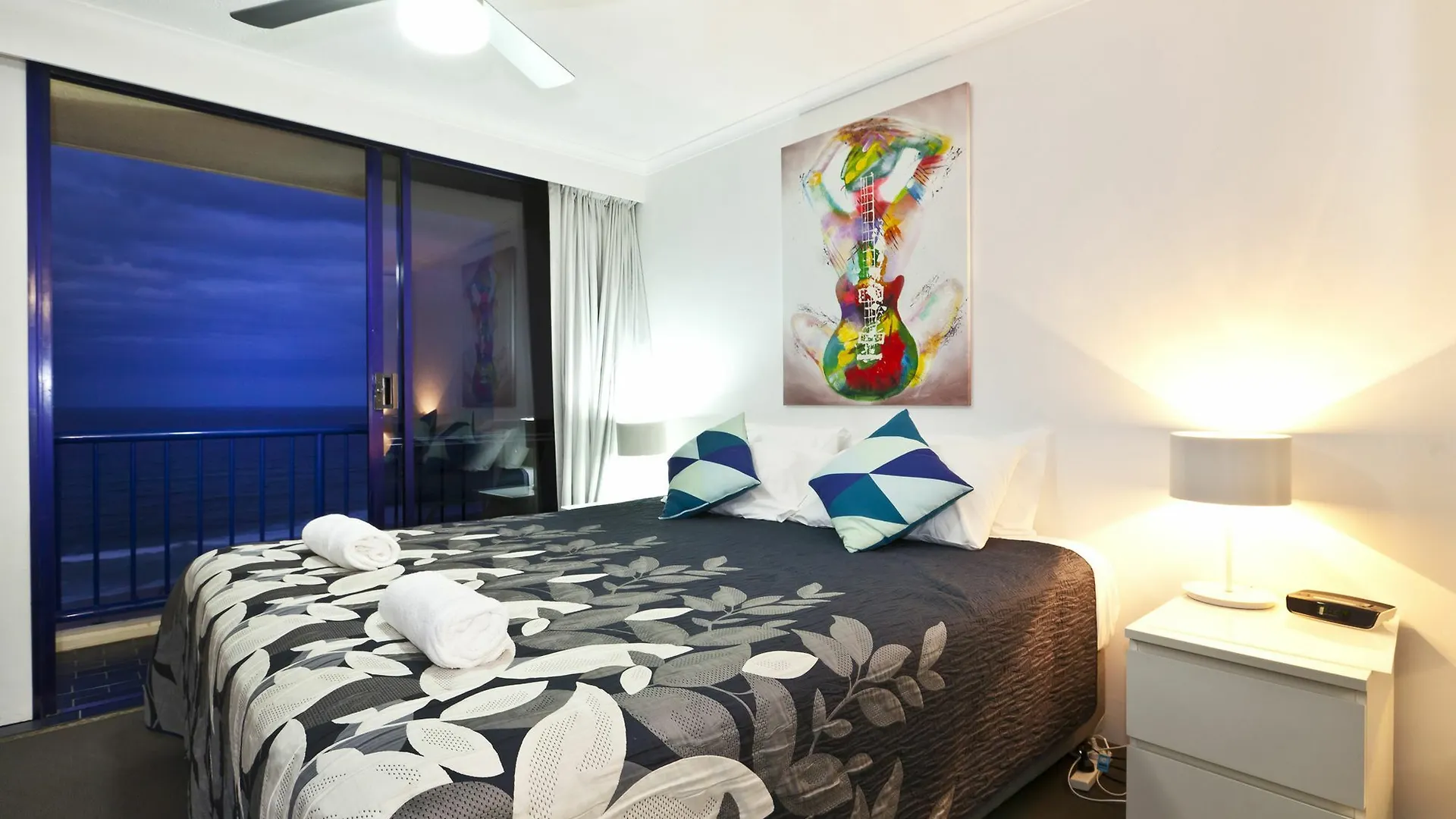 Aparthotel Surf Regency