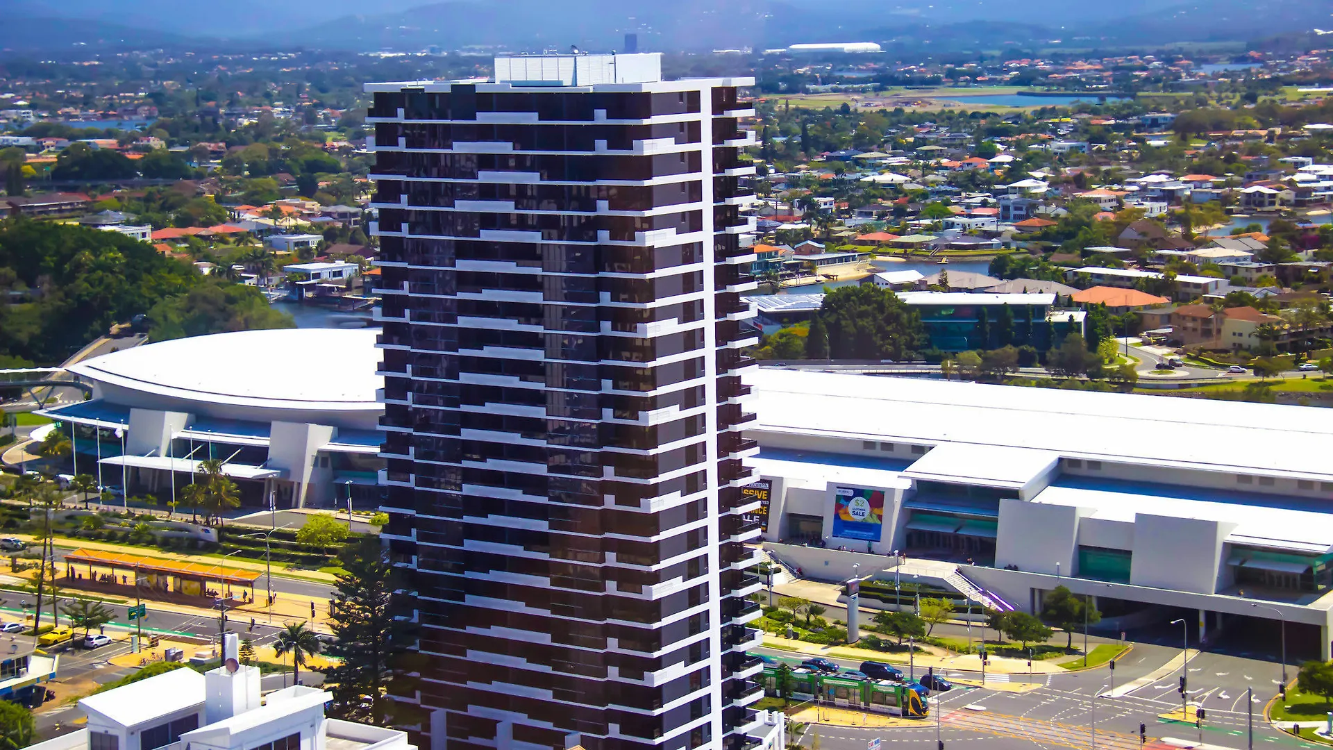 Synergy Broadbeach - Official Aparthotel