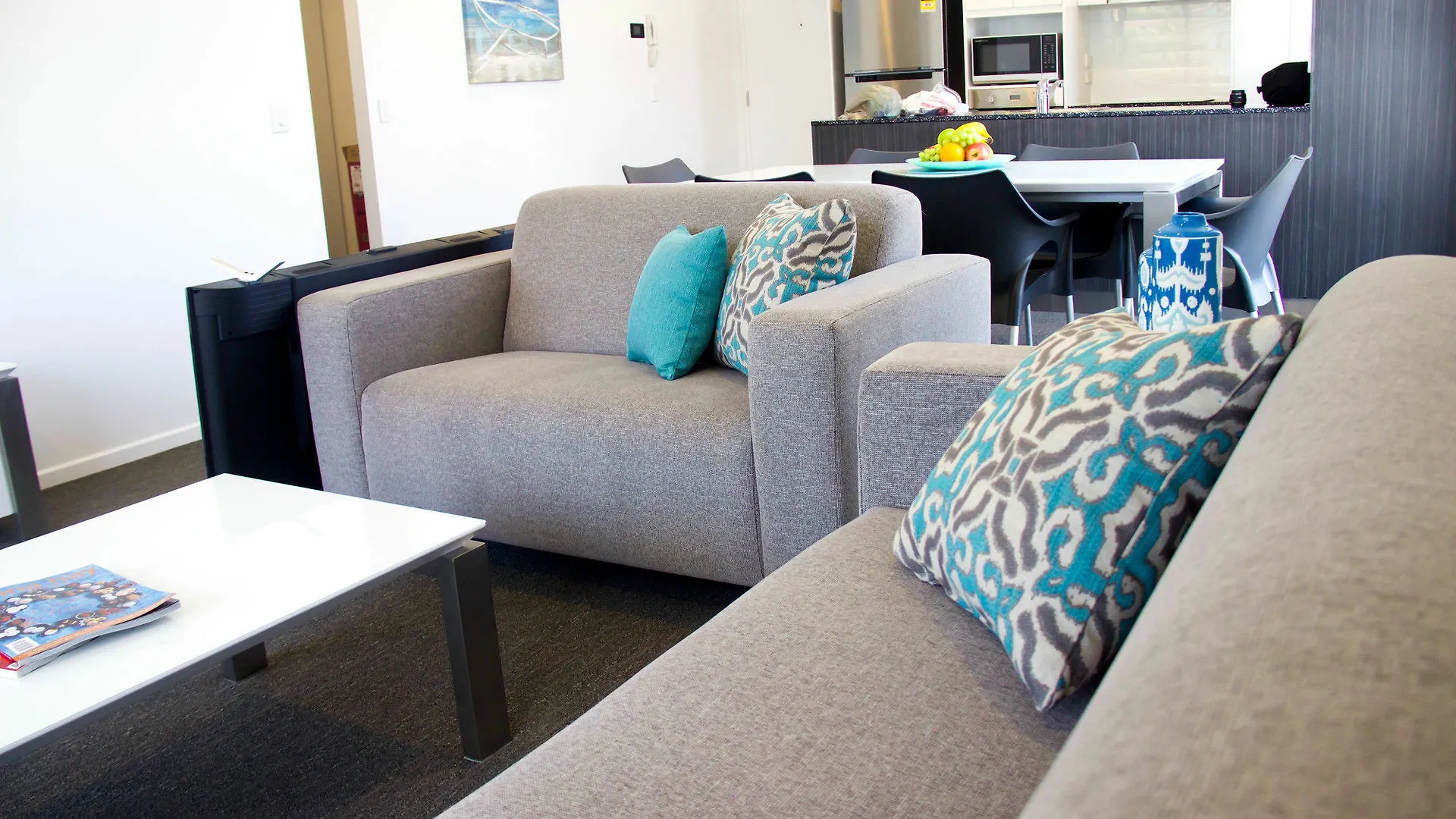 Synergy Broadbeach - Official Aparthotel Gold Coast