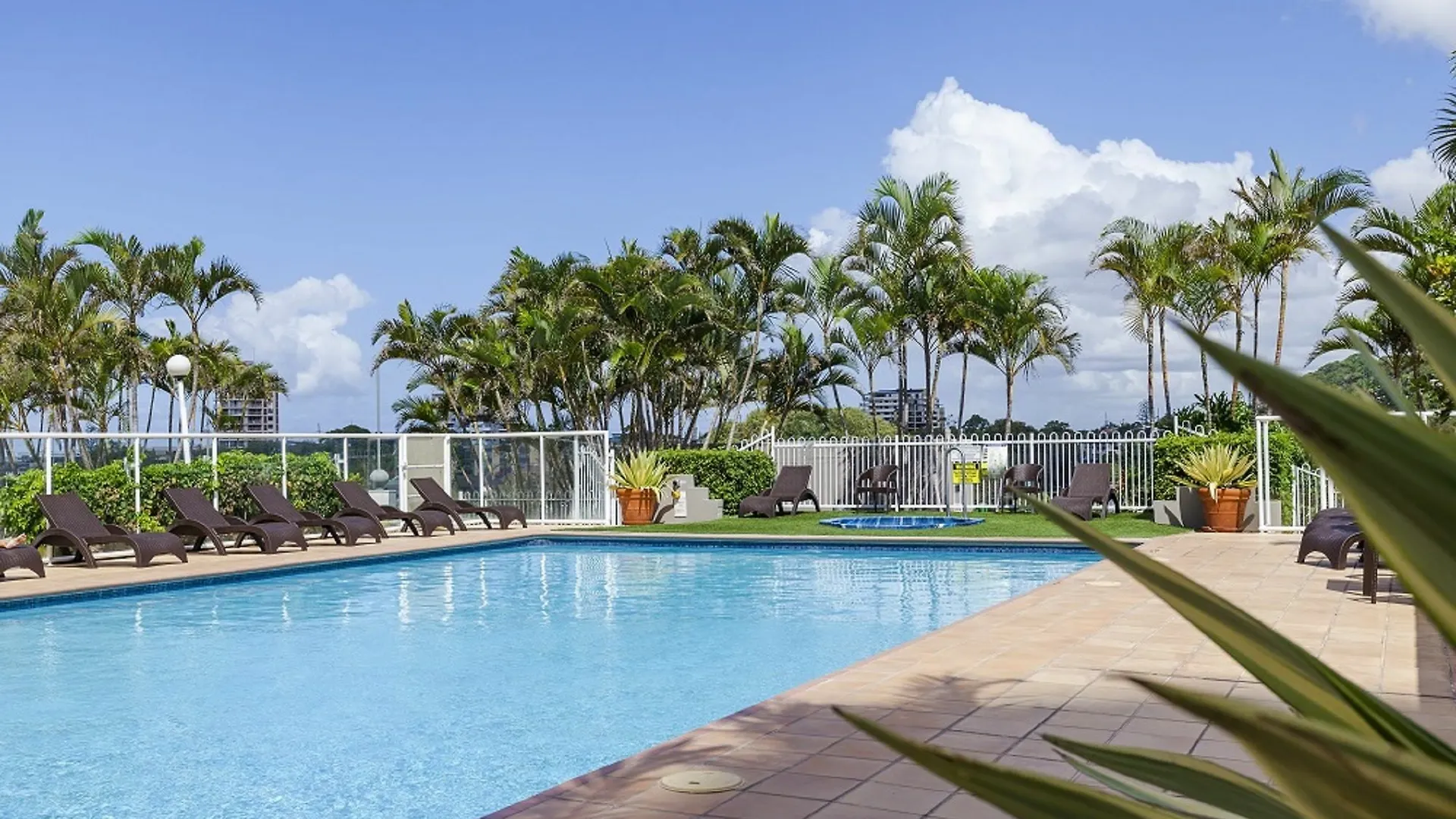 Aparthotel Points North Gold Coast