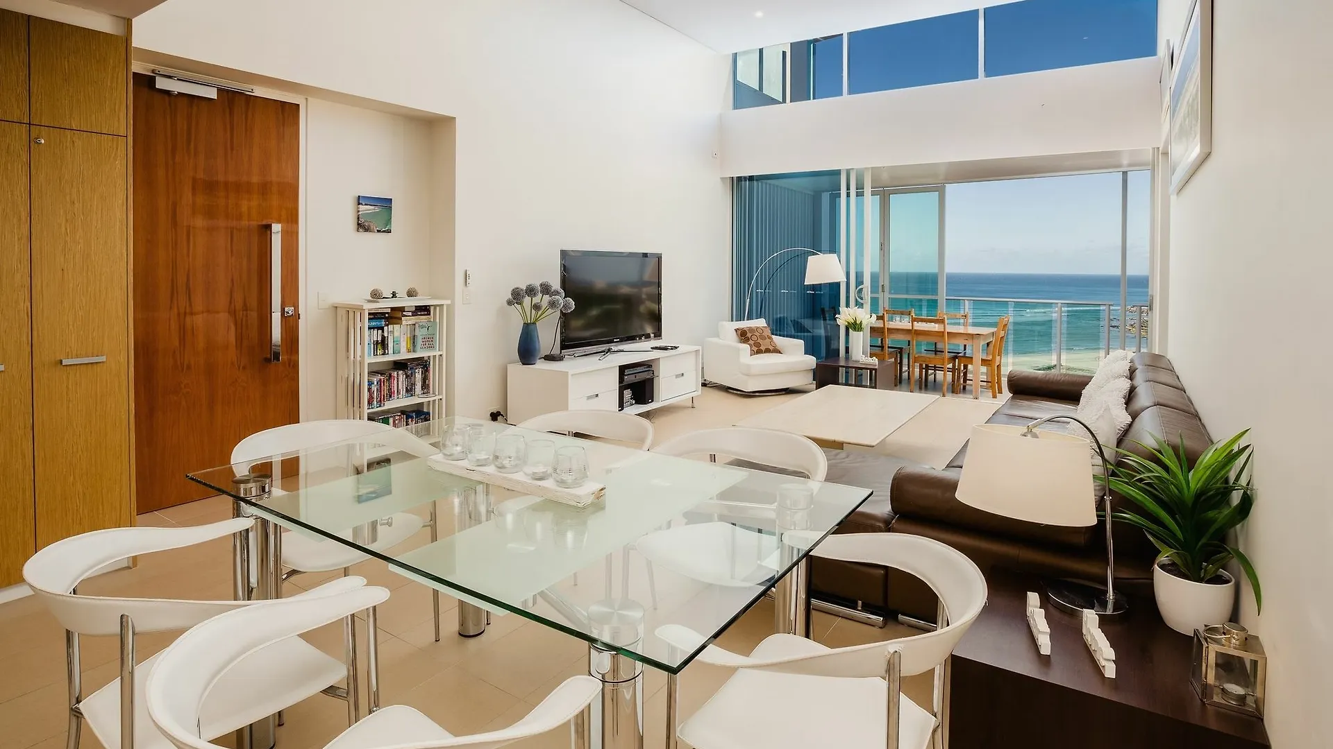 Aparthotel Nirvana By The Sea