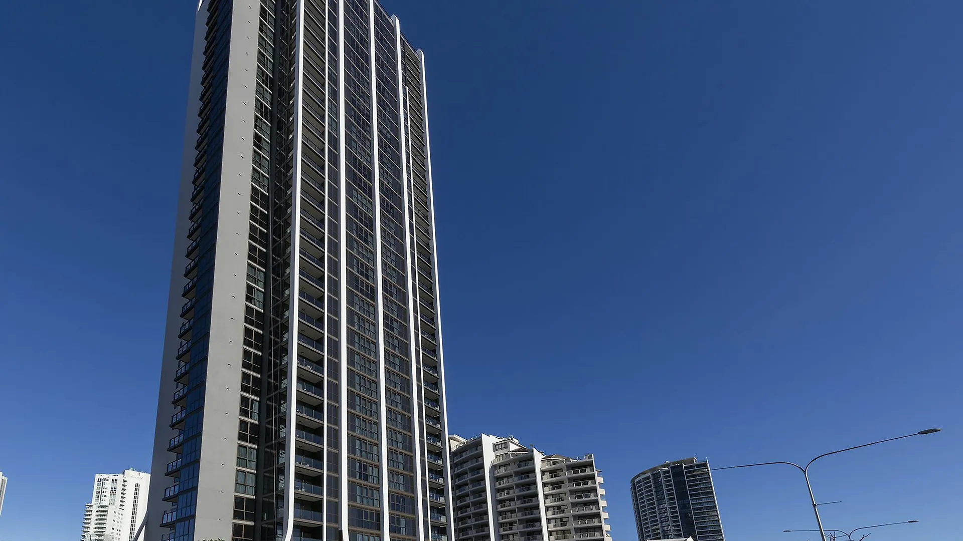 Avani Broadbeach Residences 4* Gold Coast