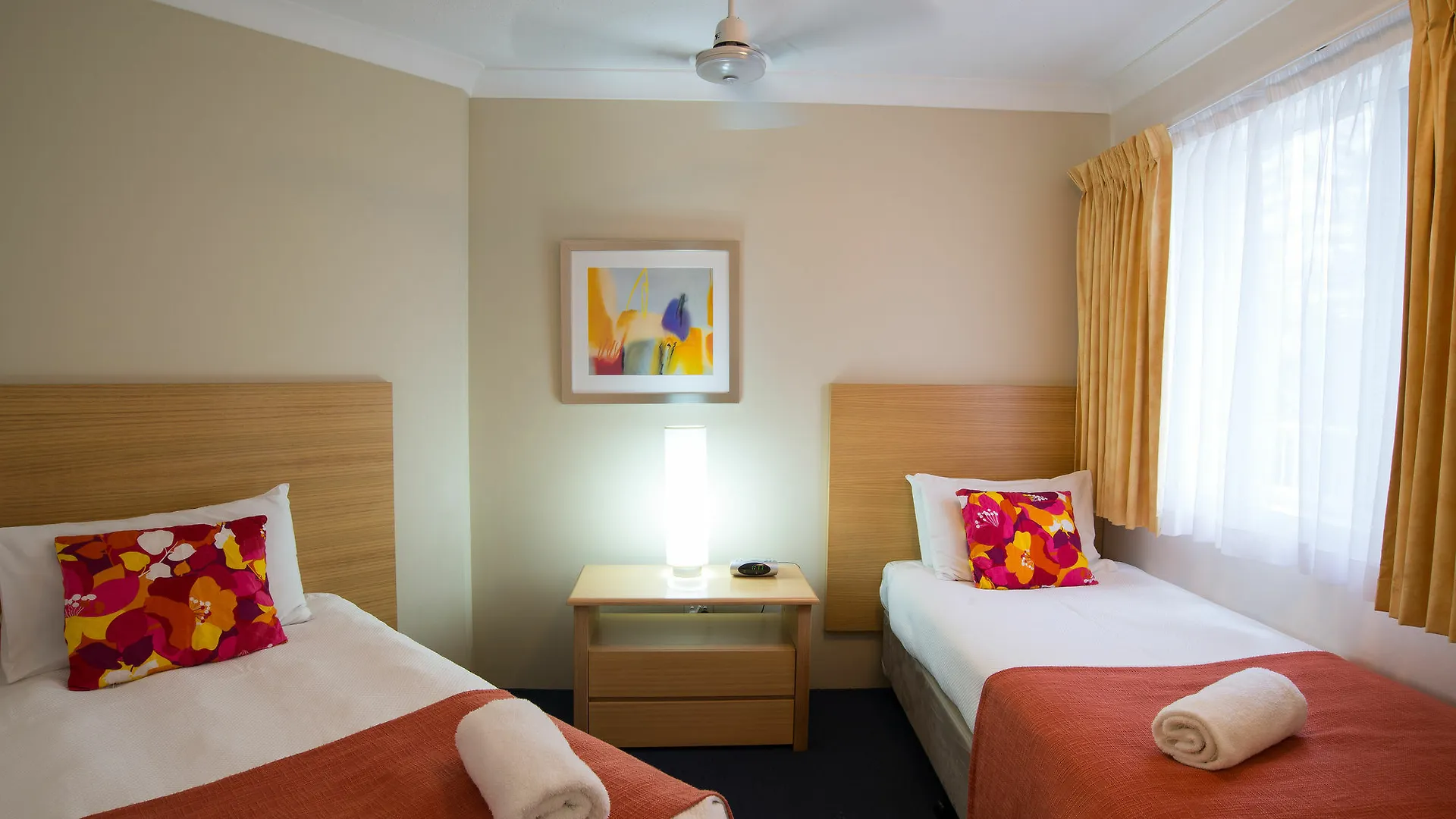Apartment Golden Shores Club Gold Coast