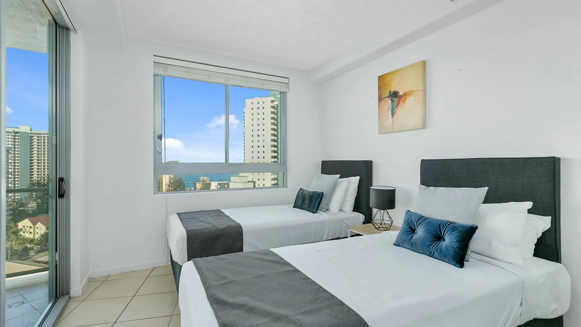 Wings - Q Apartment