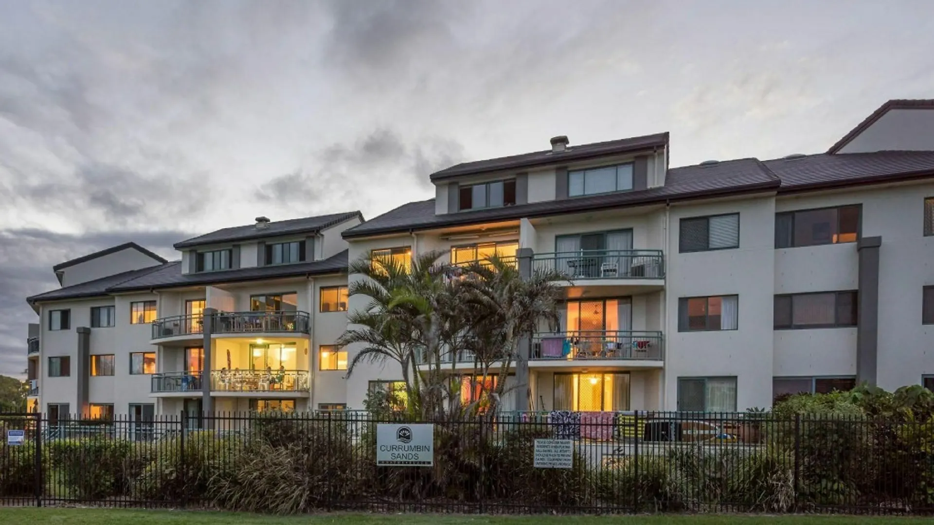 Currumbin Sands On The Aparthotel