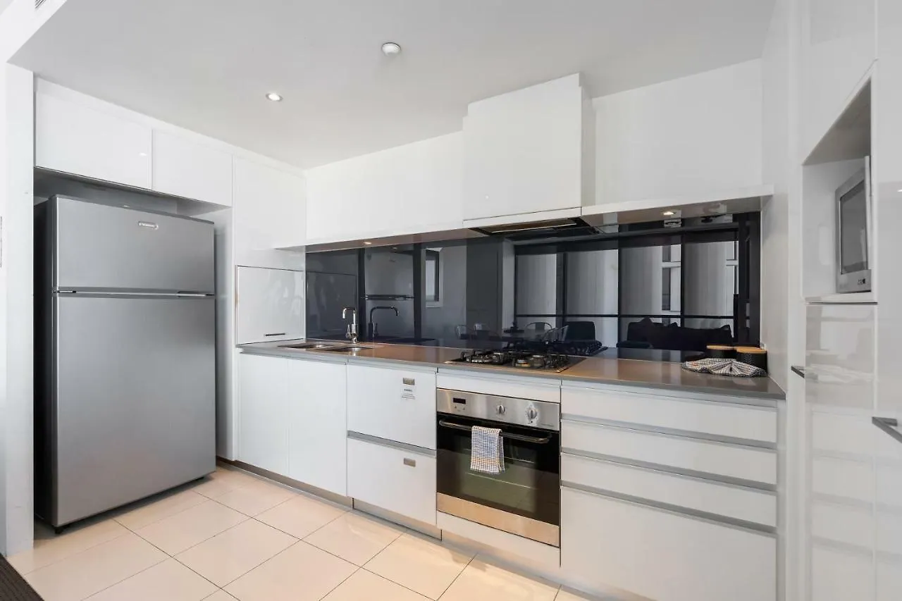 Circle On Cavill, And Sub Penthouses - We Accommodate Apartment Gold Coast