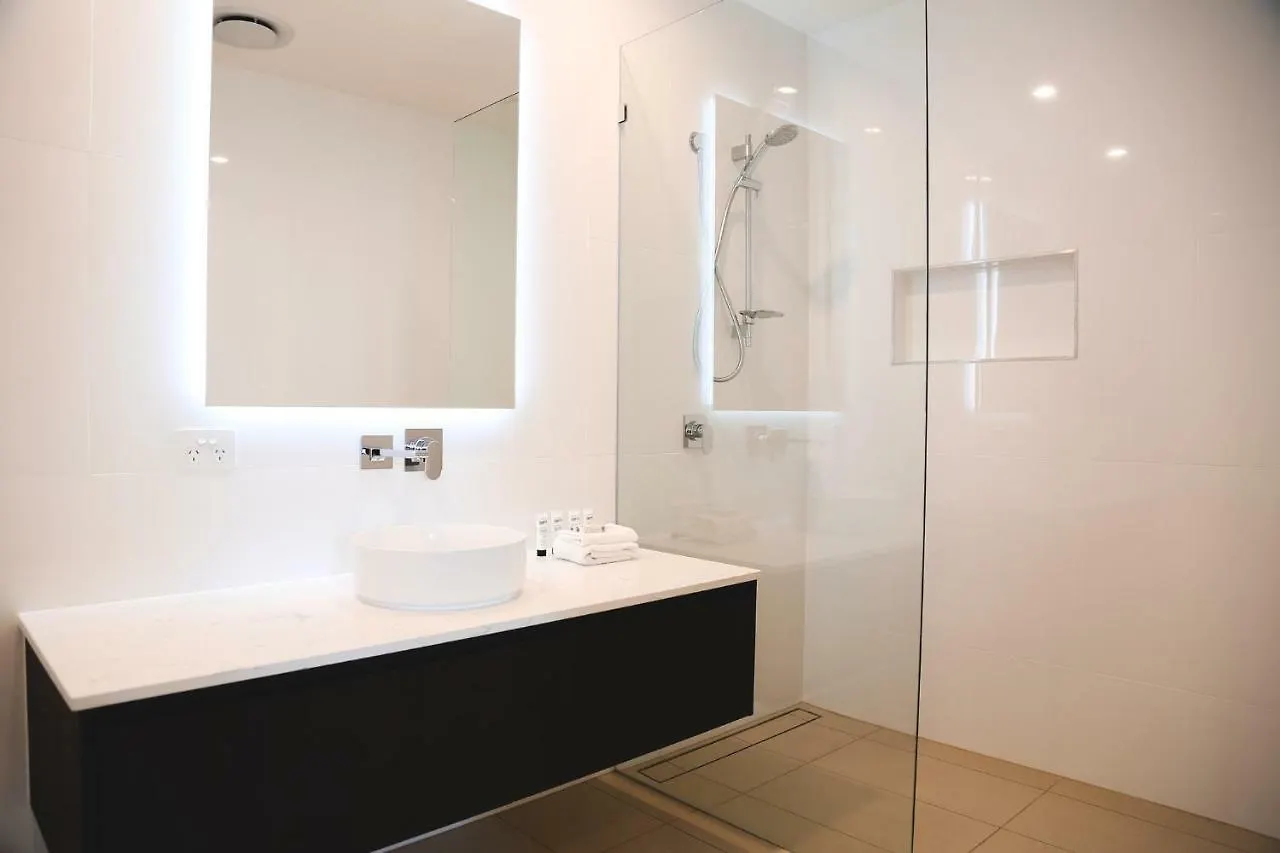Iconic Kirra 4* Gold Coast