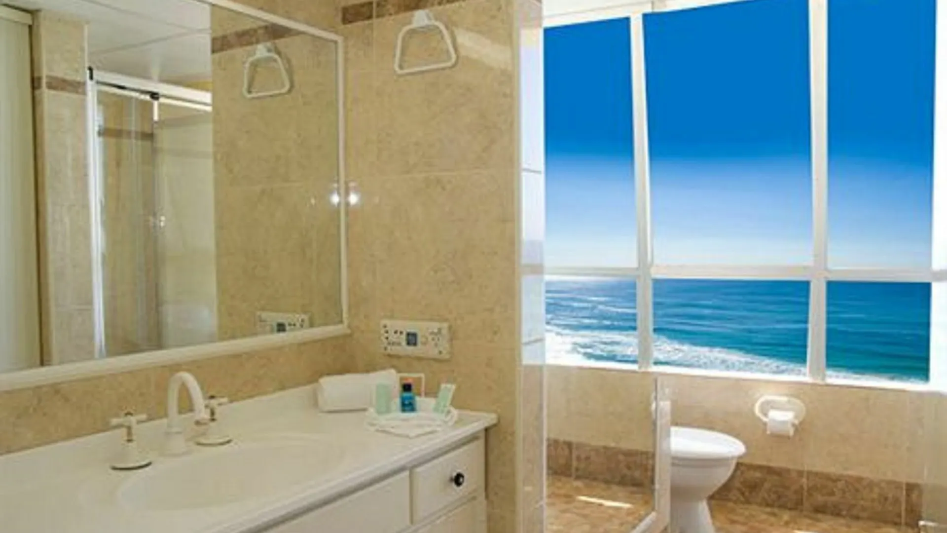 Rezort Chateau Beachside Gold Coast