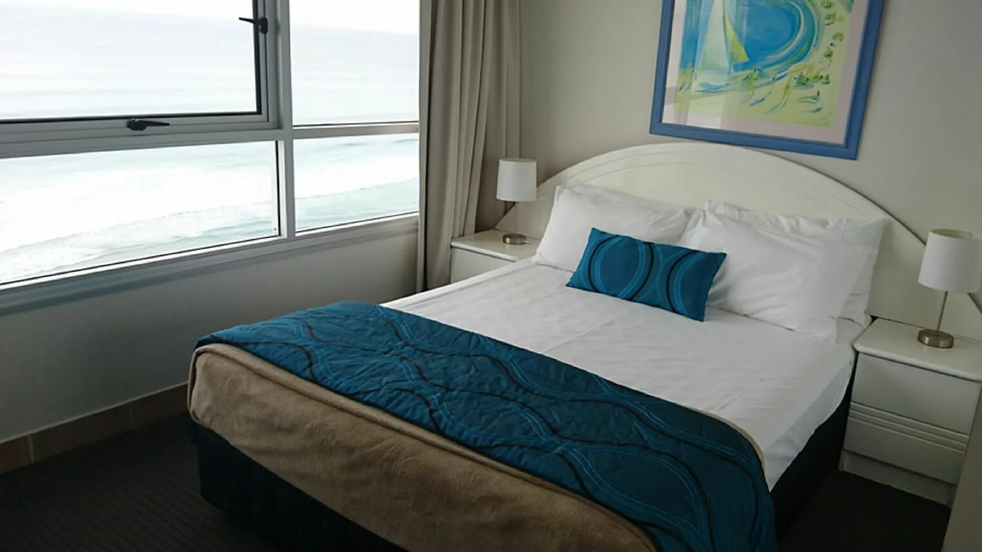 Chateau Beachside 3* Gold Coast