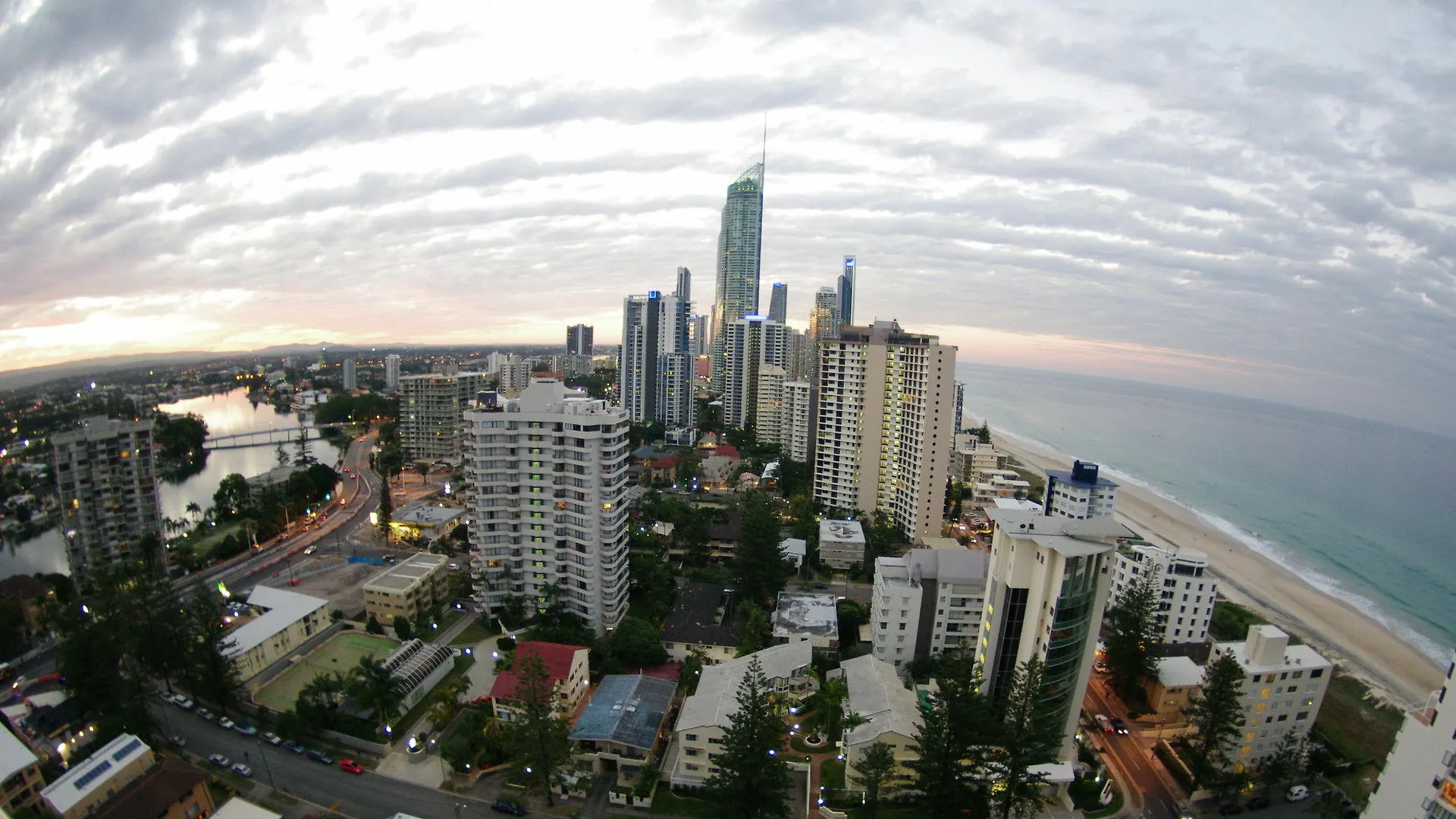 Marriner Views 4* Gold Coast