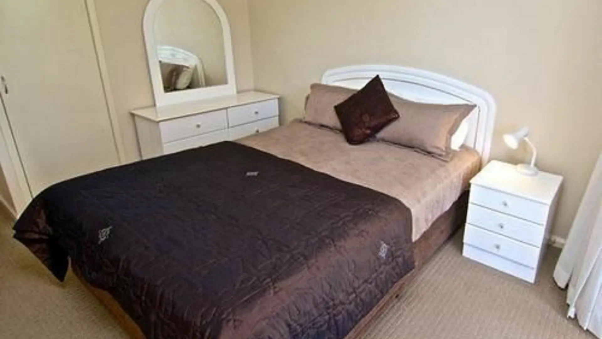 Capricornia Aparthotel Gold Coast