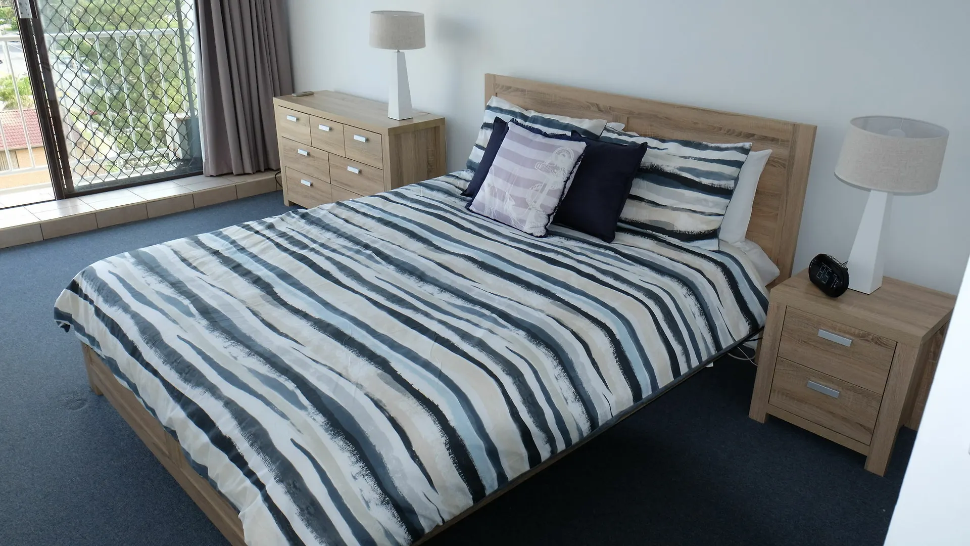 Aparthotel Queensleigh 3*