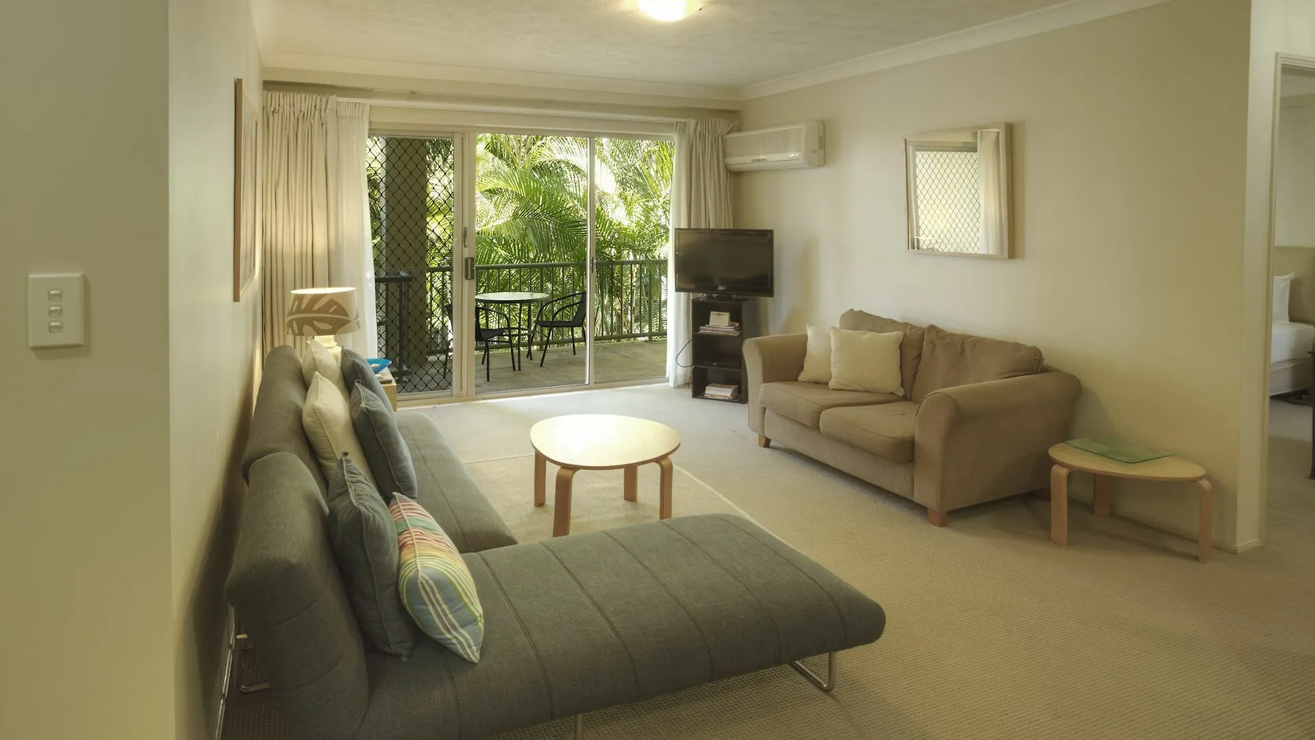 Bila Vista Kirra Beachside
