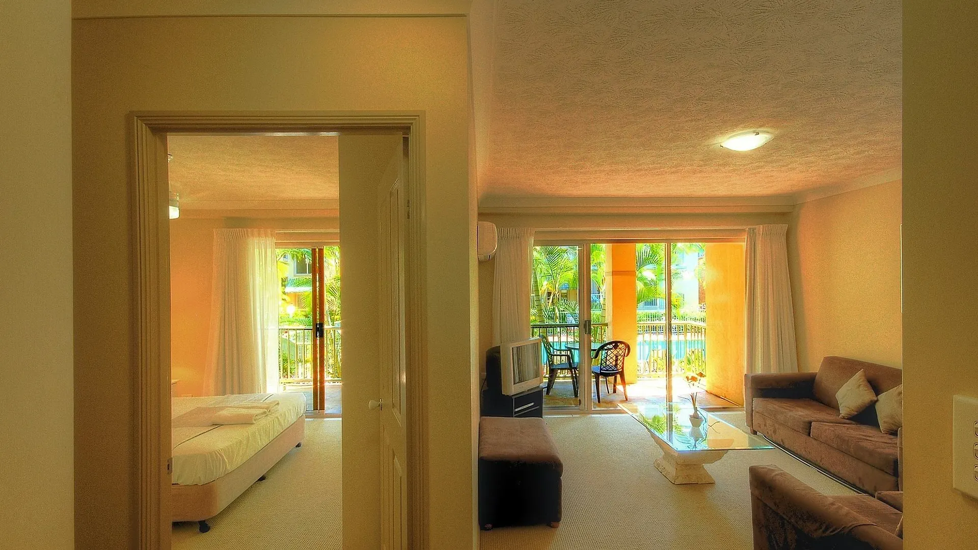 Bila Vista Kirra Beachside 3* Gold Coast