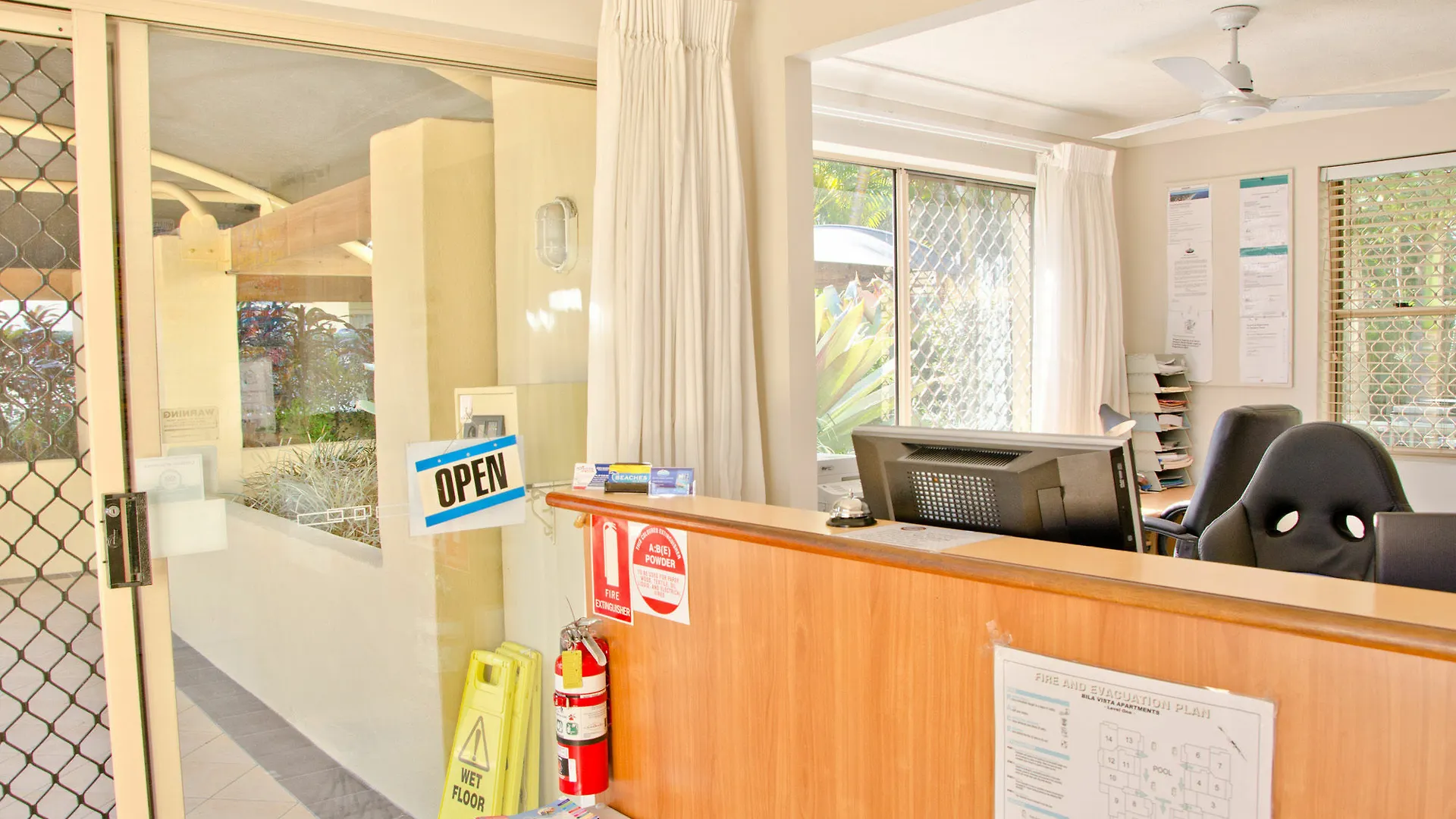 Aparthotel Bila Vista Kirra Beachside 3*