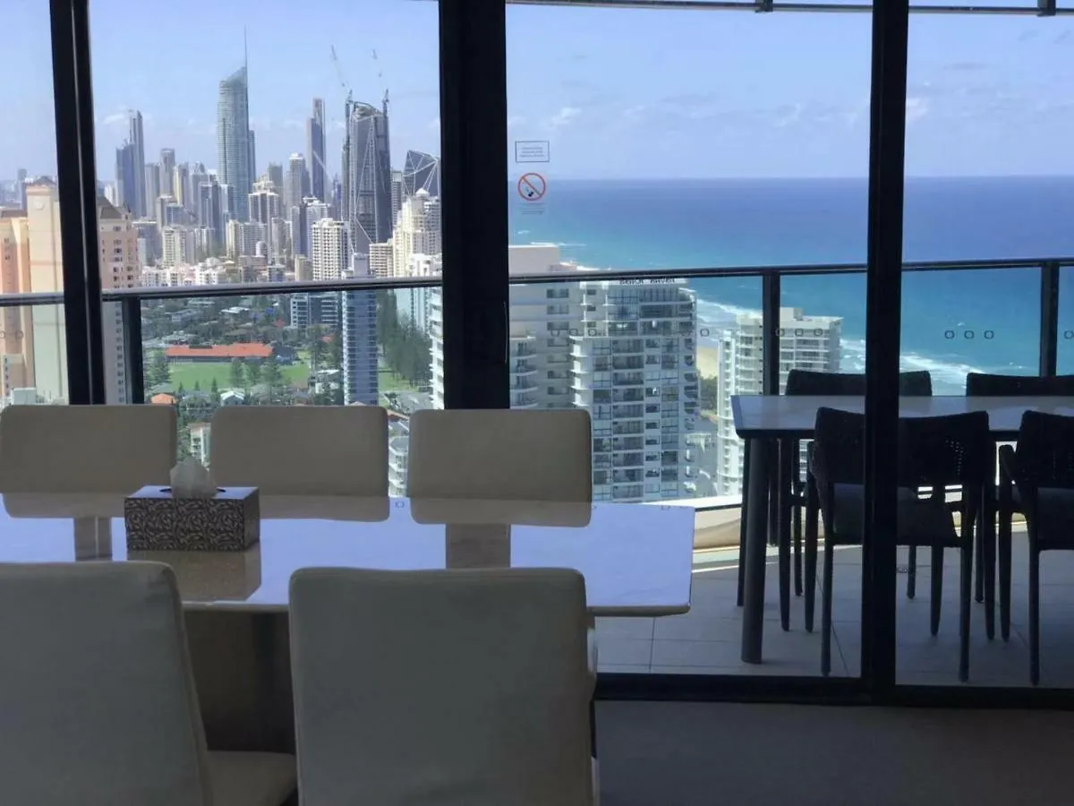 Apartment Luxury 3 Bedroom In Heart Of Broadbeach *
