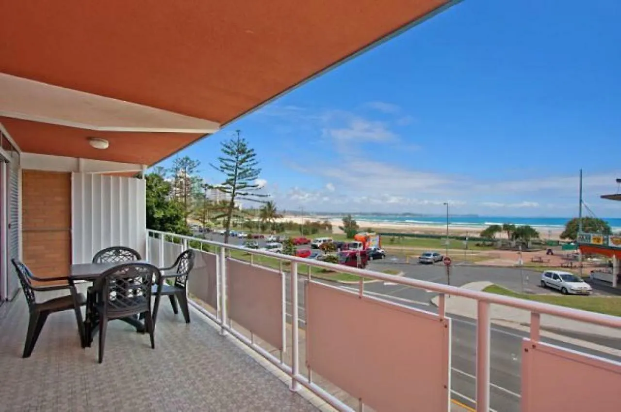Beach Unit 8 Greenmount Beach Coolangatta Holiday home