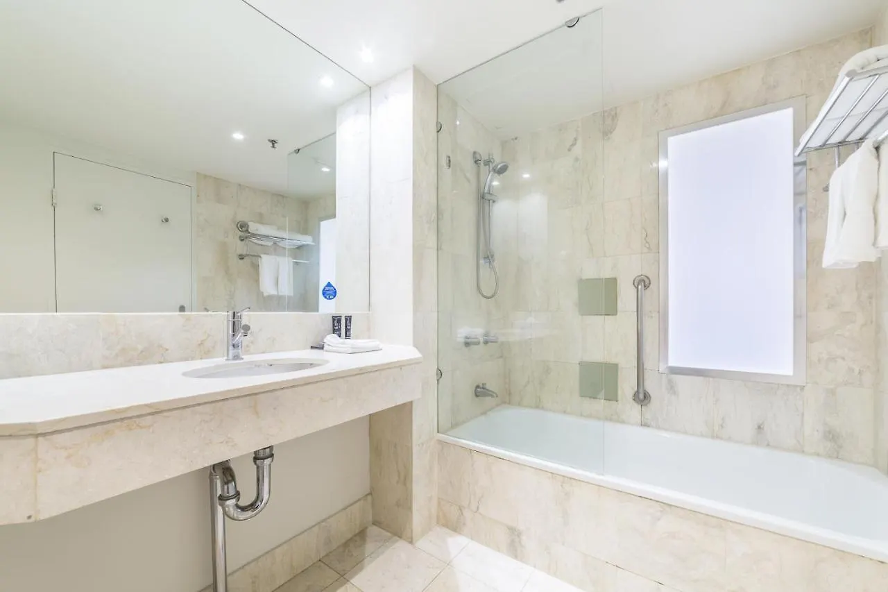 Hotel Studio With Ocean View In Mantra At Surfers Paradise L9 4*