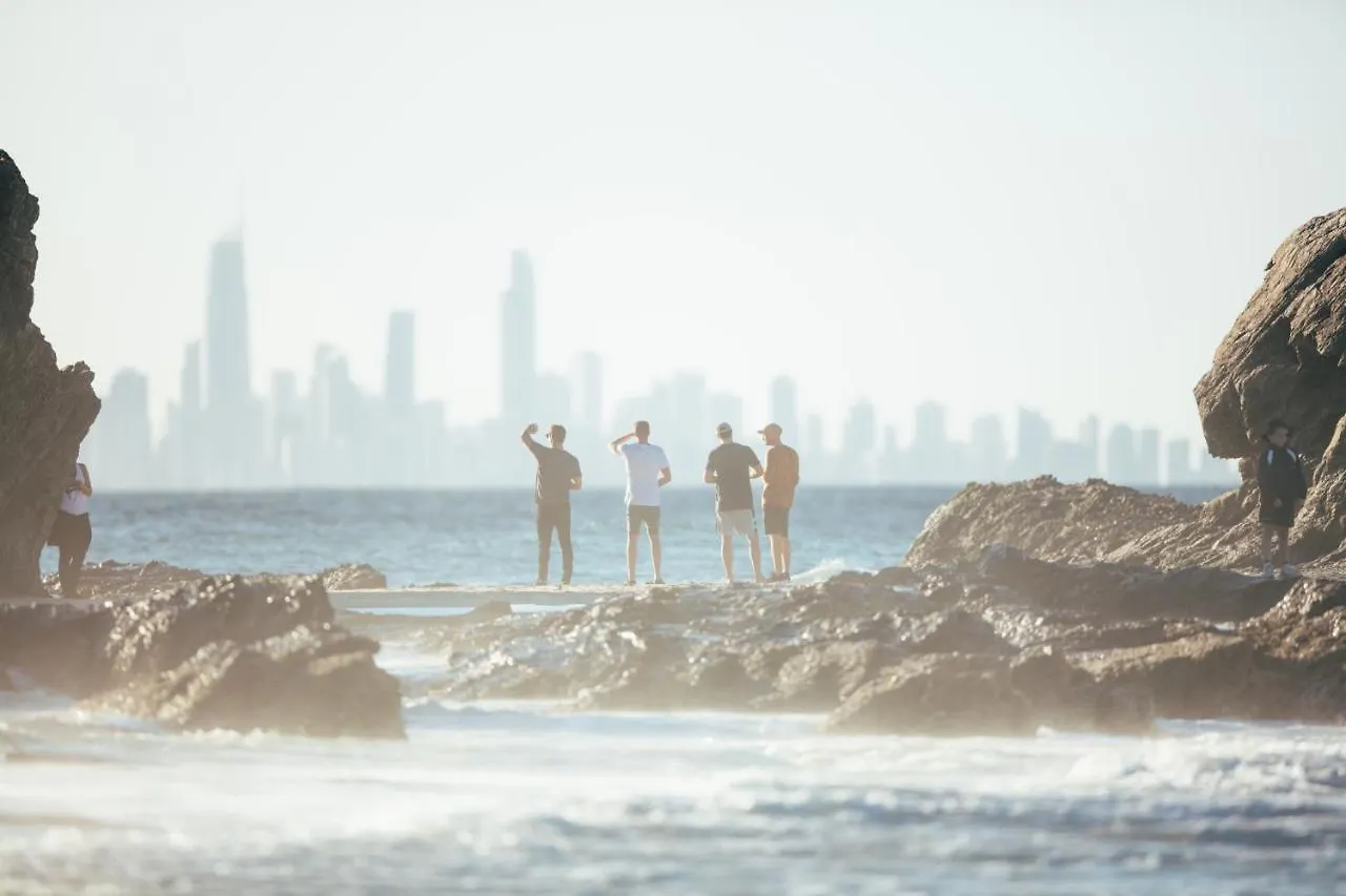 Kirra Surf Aparthotel