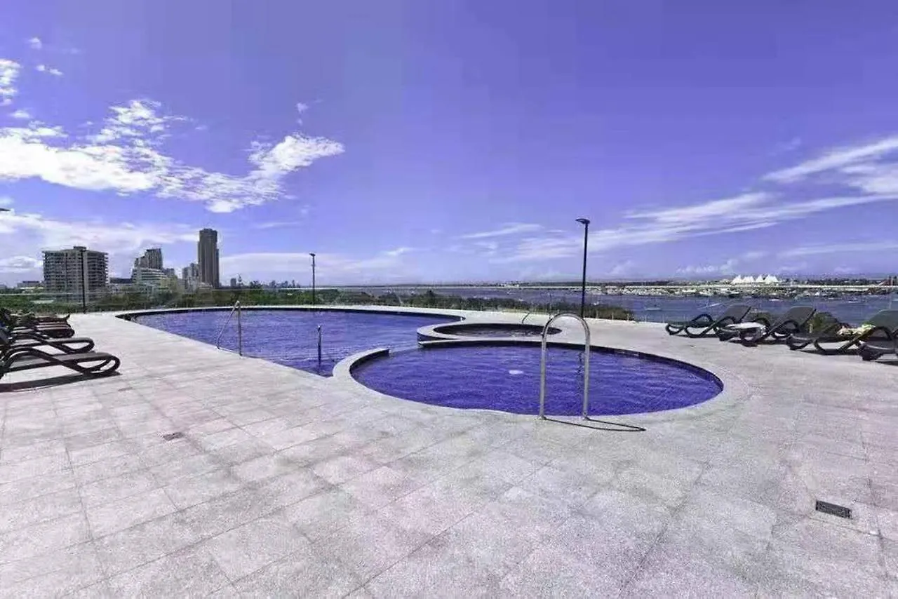 Apartment Ocean View Southport